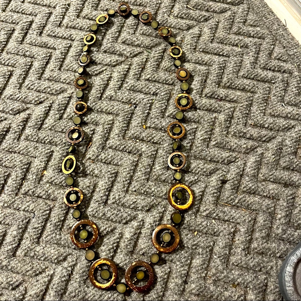 Long wooden circles statement necklace brown/gold/green